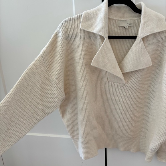 Pinch Cream Collared Sweater - Picture 4 of 5